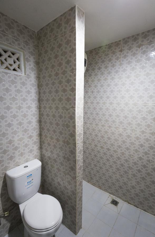 Hotel Lestari 길리마눅 외부 사진